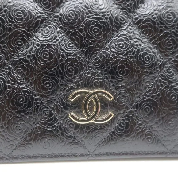 Chanel Camellia-Embossed Quilted Leather L Yen Continental Wallet Black - Picture 4 of 15
